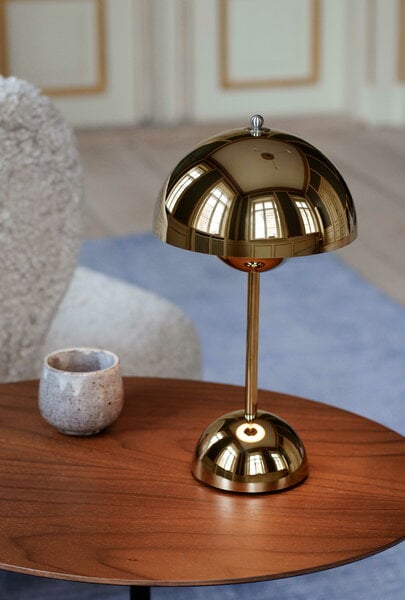 Lighting, Flowerpot VP9 portable table lamp, brass plated, Gold Lighting, Flowerpot VP9 portable table lamp, brass plated, Gold